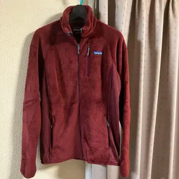 [ 새상품급 ] patagonia R2 Jacket L OXDR