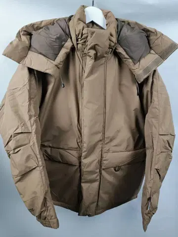 DAIWA PIER39 GORE-TEX DOWN JACKET