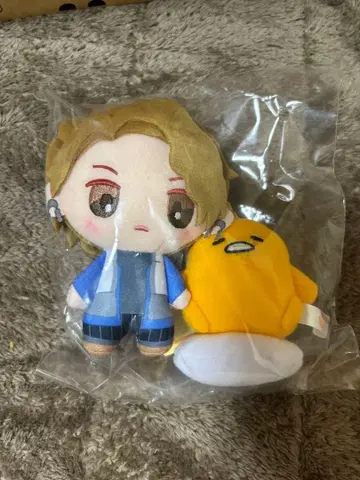 라키아 산리오 콜라보 봉제 인형