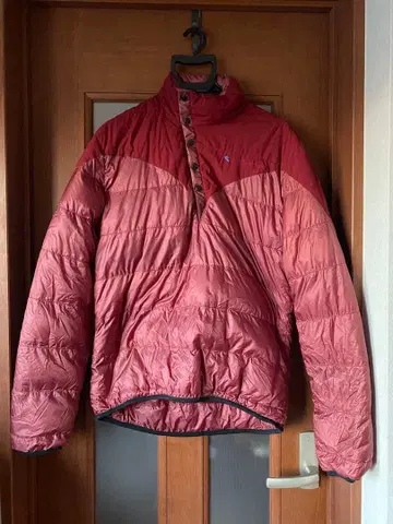 KLATTERMUSEN 레드 다운 자켓