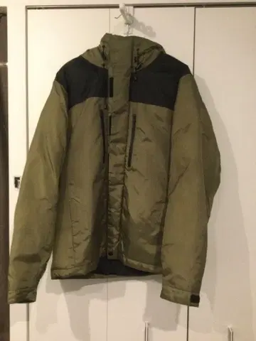 잭로즈 충전솜 후드 자켓