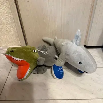 이탈리안 레인 로트 토라라레로토라라라 봉제 인형 상어 악어