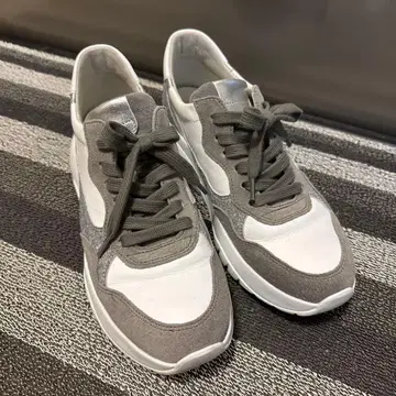 가버 통굽 스니커즈 그레이/화이트