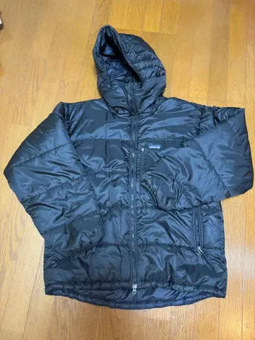 patagonia 더스 파카 블랙 M