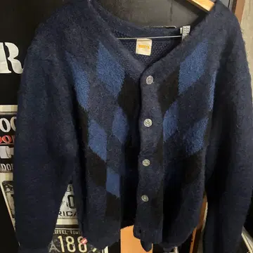 다이아몬드 패턴 가디건 네이비