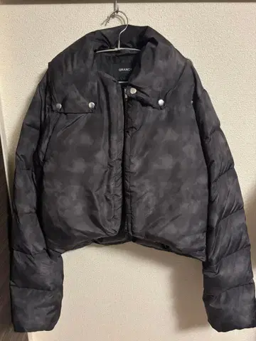 [ GRANCY ] 프린트 숏 리얼 다운 M 사이즈 그랑시 즉완품