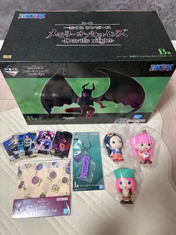 원피스 제일복권 B, C상 로빈 푸딩 1점 덤 포함