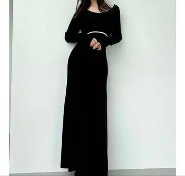 RESEXXY 코르셋 디자인 니트 원피스