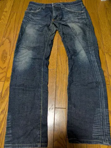 EDWIN bluetrip 503SLIM 32인치