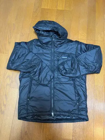 patagonia 더스 파카 블랙 XS