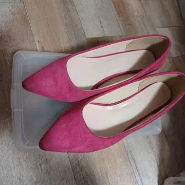 핑크 스웨이드 스틸레토 펌프스