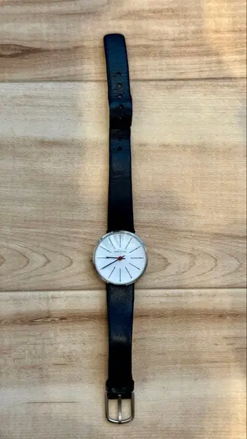 아르네 야콥센 손목시계