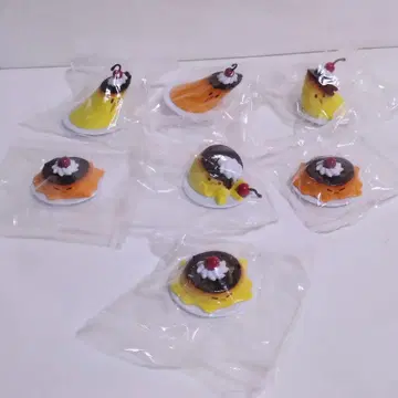 역동감 있는 푸딩 7개 미개봉 새상품 캡슐 토이 가챠 가챠가챠