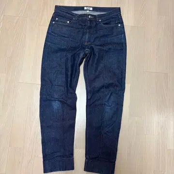 A.P.C x RTH 부티크 한정판 데님 w29