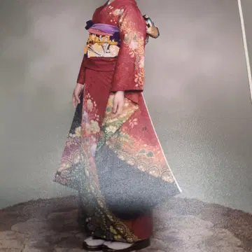 화려한 빨간색 후리소데 꽃무늬