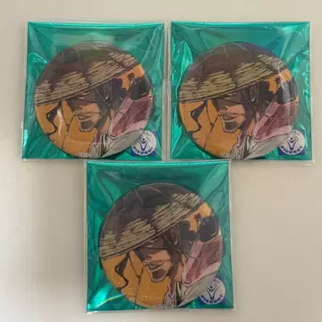 BLEACH CYN 쿄라쿠 슌스이 캔뱃지 x 3