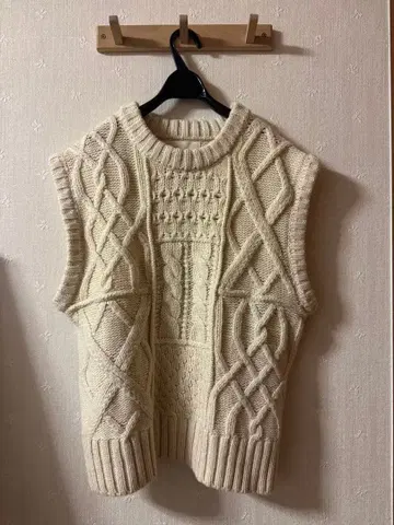 todayful 케이블 짜임 니트 베스트