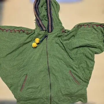 AIC 비즈 부착 판초