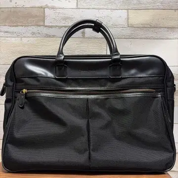 데이비드 힉스 비즈니스 백