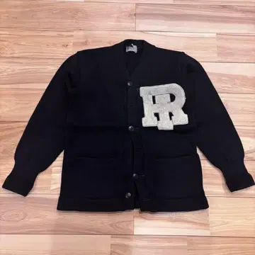 초레어 런택! champion 레터 가디건