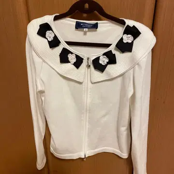 M'S GRACY 화이트 컬러 가디건 38