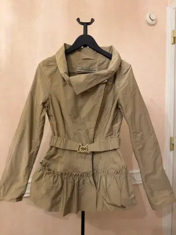 ERMANNO SCERVINO 베이지 자켓 40