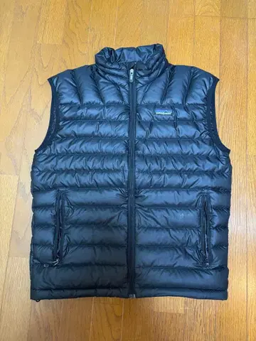 patagonia 다운 베스트 S
