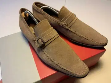 ZARA 베이지 스웨이드 로퍼 버클 포함