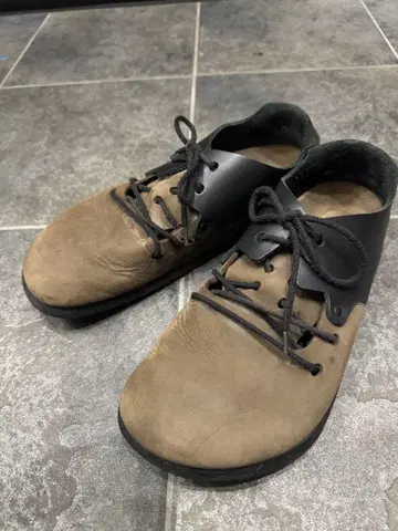 버켄스탁 몬타나 사이즈 42 (27cm)