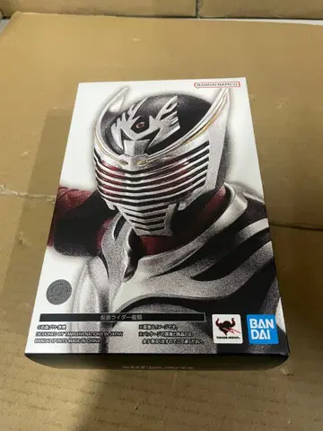 S.H. 피규아트 (진골조제법) 가면라이더 류우키