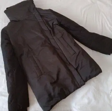 theory 블랙 다운 자켓 S