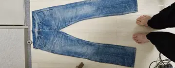 KURO 스트레이트 데님 라이트 블루