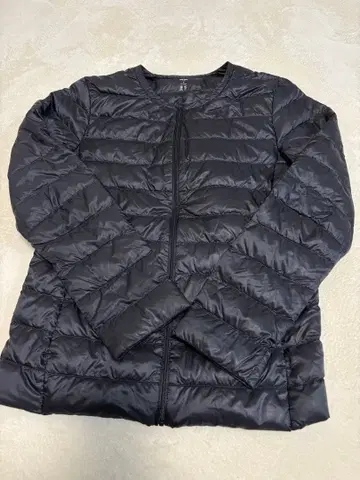 [새상품급] UNIQLO 울트라 라이트 다운 노카라 자켓 이너다운 블랙