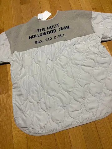 새상품 day standard 백 니트 자카드 로고 퀼팅 블루종