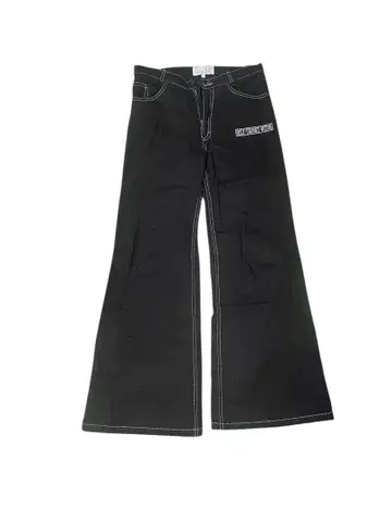 블랙 와이드 팬츠 화이트 스티치 로고 자수