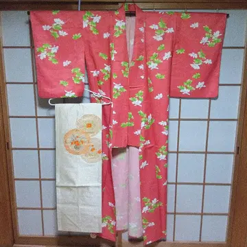 단이 호몬기, 오비 세트