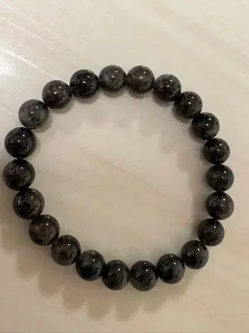 블랙 루틸 쿼츠