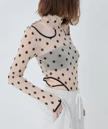 SWAN LAKE 스완 레이크 컷 아웃 바디수트