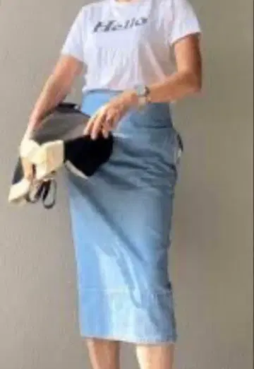 MADISONBLUE 매디슨 블루 소피 타이트 스커트 03