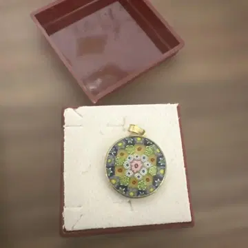 CAPRIOTTI 컬러풀 모자이크 참