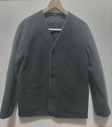 UNIQLO U 노카라 자켓 M 사이즈 블랙