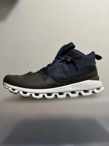 On Cloudstratus 스니커즈 US M9