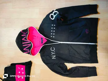 [ 가격 협의 가능 ] 블랙 후드 부착 후드티와 스웨트 팬츠 세트 s