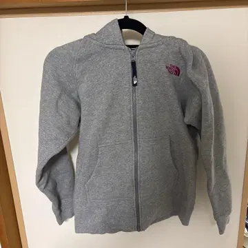 THE NORTH FACE 그레이 후드 부착 후드티