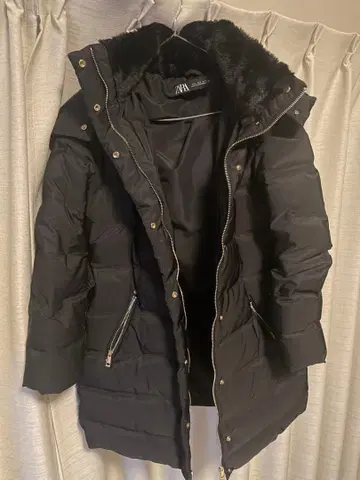 ZARA 벨트 포함 퍼 다운 M