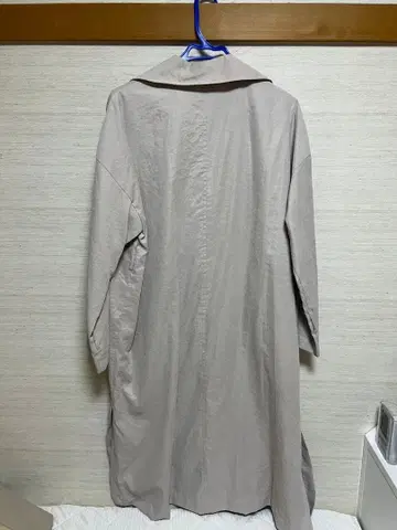 베이지 롱 코트 7부 소매