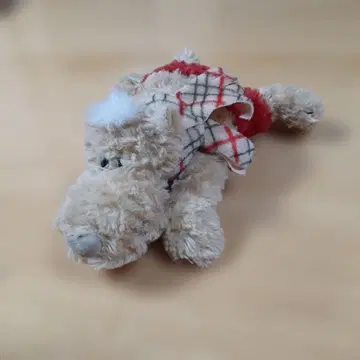 니키의 강아지 봉제 인형