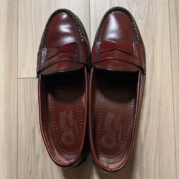 컨디션 최상 Quoddy 페니 로퍼 7.5 USA제 25.5 버건디