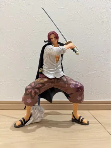 원피스 피규어 샹크스 뽑기 게임