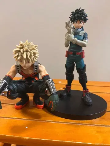 나의 히어로 아카데미아 미도리야 이즈쿠 바쿠고 카츠키 피규어 상자 없음